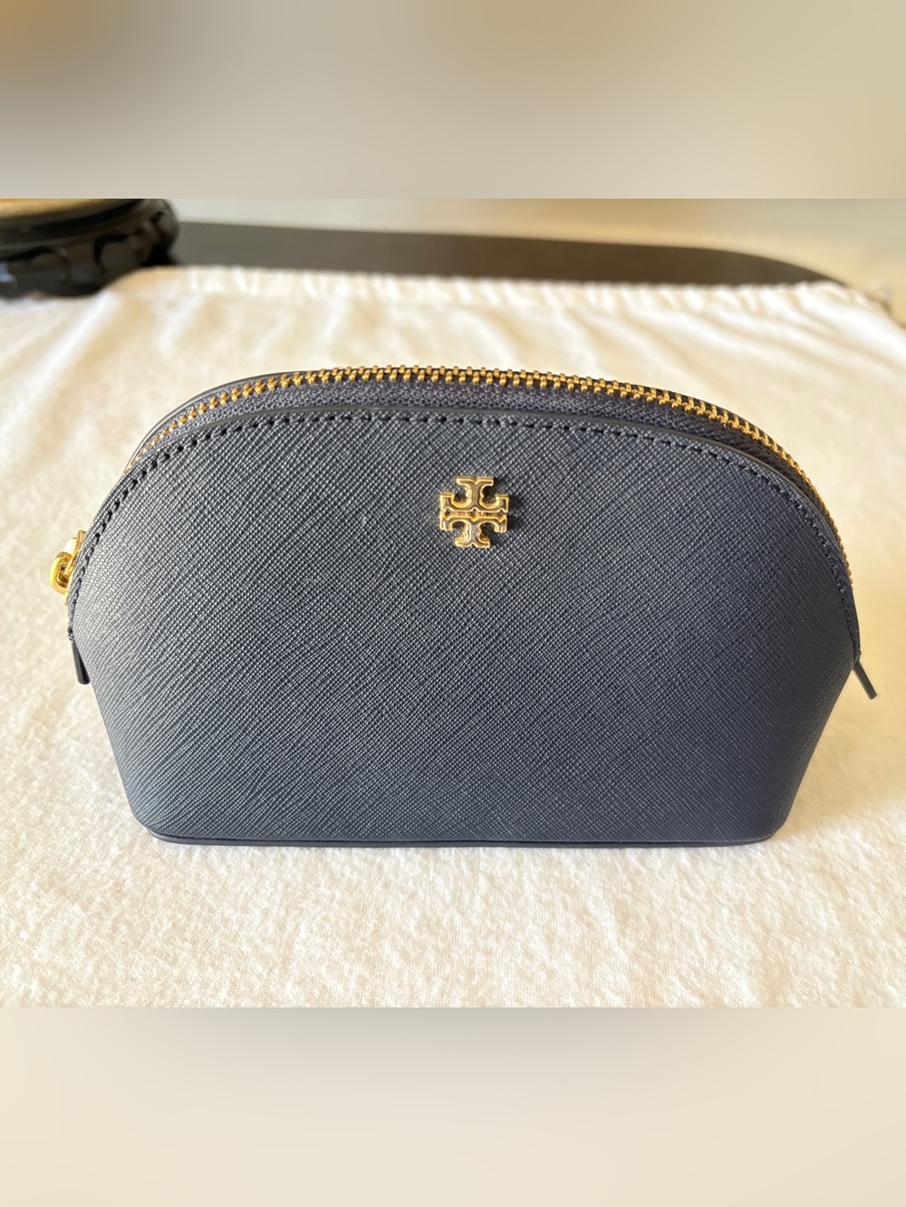 Tory Burch Navy Saffiano Zip Cosmetic Makeup Case Pouch w Gold Logo